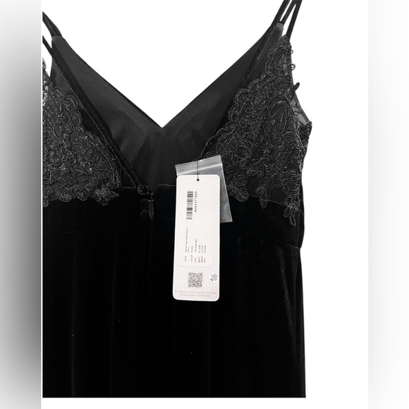 NWT Azazie Black A-Line Lace Velvet Cocktail Dress 🔻 - Picture 6 of 13